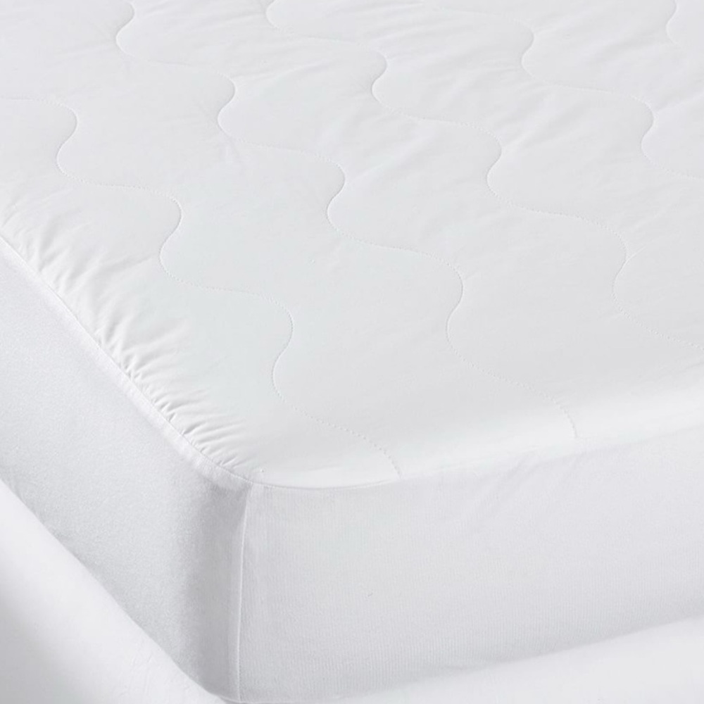 Pottery Barn Kids Essential Crib/Toddler Waterproof Mattress Pad.